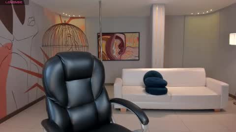 Snapshot of nataliagaret chatting on 23, 9, 2025 Nata online show from 23, 9, 2025