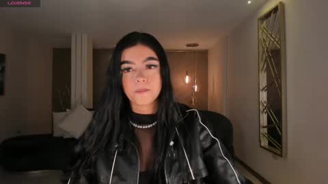 Snapshot of nataliagaret chatting on 2, 10, 2025 Nata online show from 2, 10, 2025