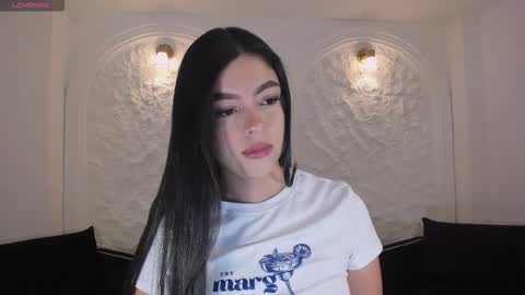 Snapshot of nataliagaret chatting on 21, 12, 2025 Nata online show from 21, 12, 2025