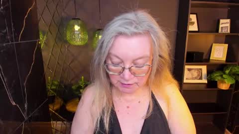 NataliCloud online show from 18, 4, 2026