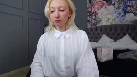 Natalie online show from 10, 3, 2025