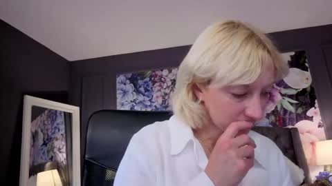 Natalie online show from 8, 6, 2026
