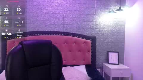 natalie  online show from 9, 9, 2025