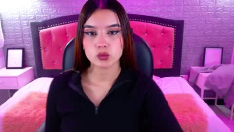 natalie  online show from 1, 10, 2025