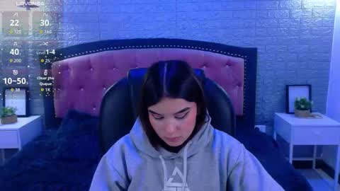 natalie  online show from 10, 11, 2025