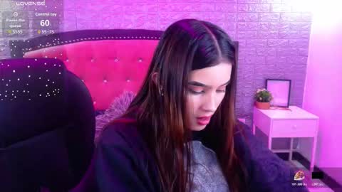 natalie  online show from 19, 11, 2025