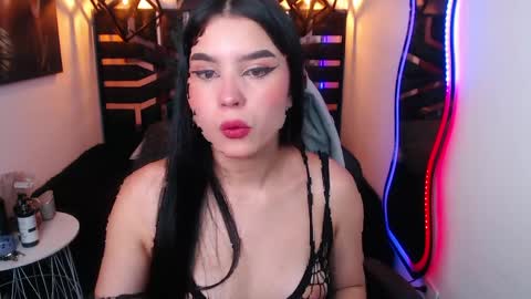 natalie  online show from 21, 4, 2026