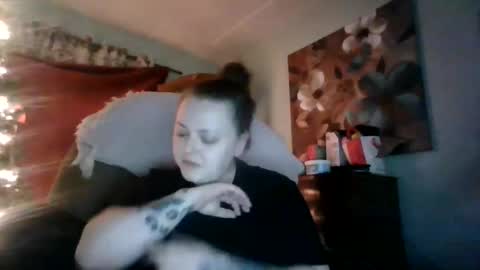 Natalie  online show from 4, 3, 2025