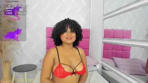 Naty online show from 8, 3, 2025