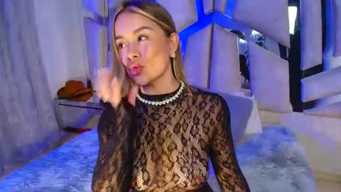 Natalye foster online show from 18, 4, 2026