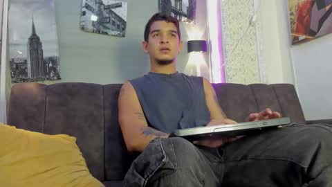 Snapshot of natan_77 chatting on 3, 11, 2025 natan_77 online show from 3, 11, 2025