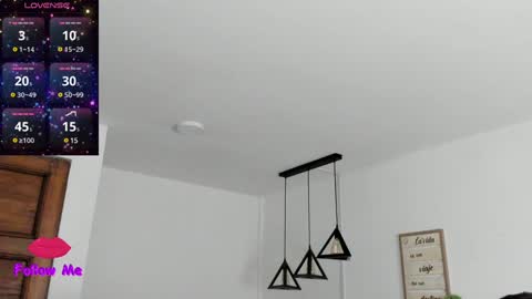 Natasha online show from 3, 2, 2025