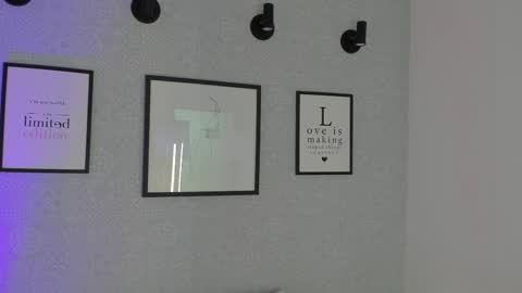  Natasha  online show from 9, 9, 2025