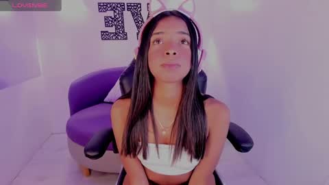 Natasha  online show from 28, 1, 2025