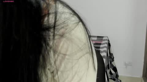 Snapshot of natasha_su chatting on 5, 1, 2025 Natalia online show from 5, 1, 2025