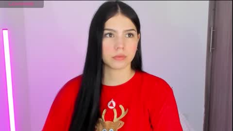 Snapshot of natasha_su chatting on 4, 12, 2025 Natalia online show from 4, 12, 2025