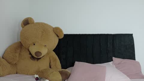 Snapshot of natashaparker__ chatting on 11, 6, 2026 Natasha online show from 11, 6, 2026