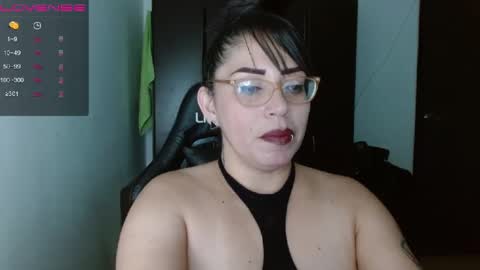 Natasha Smithe  online show from 5, 2, 2025