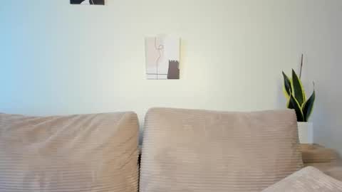 Snapshot of natassiadreamsxxx chatting on 5, 3, 2026 Natassia Dreams online show from 5, 3, 2026