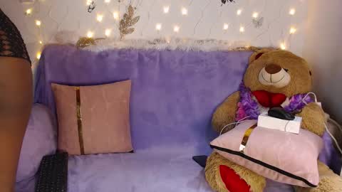 Snapshot of natazhaqueen chatting on 21, 10, 2025 nathalia online show from 21, 10, 2025