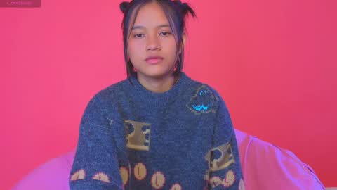 Natcha C online show from 12, 12, 2024