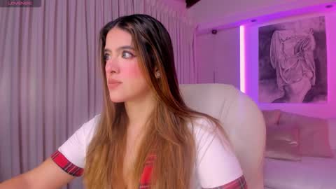 NATHALIE online show from 7, 1, 2026