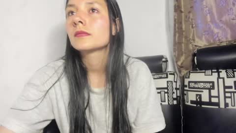Nathaly online show from 10, 6, 2026