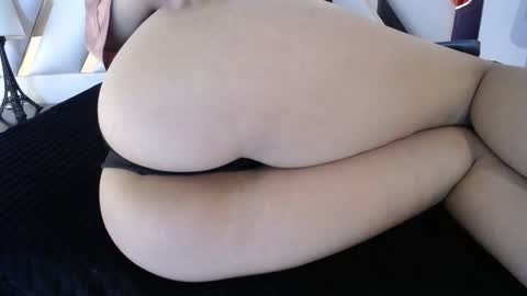 nathaly low online show from 11, 3, 2026