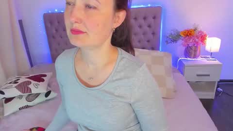 Snapshot of nathalystars chatting on 14, 4, 2026 NathalyStars online show from 14, 4, 2026