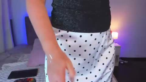 NathalyStars online show from 22, 7, 2026