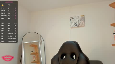 nathalyxx_ online show from 19, 12, 2024