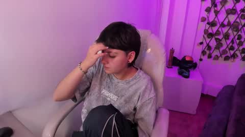 Snapshot of nathalyy_ds chatting on 5, 3, 2026 nathalyy_ds online show from 5, 3, 2026