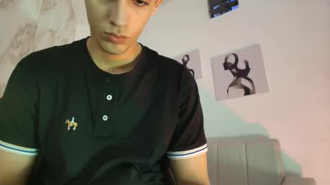 Snapshot of nathan_shimmer chatting on 2, 12, 2025 nathan_shimmer online show from 2, 12, 2025