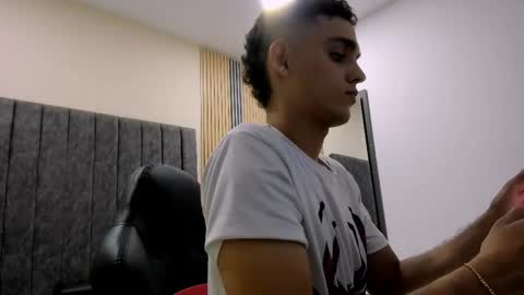 nathan_shimmer online show from 26, 4, 2026