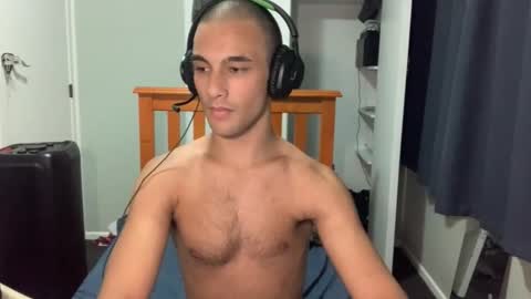 Snapshot of native_boy2 chatting on 6, 1, 2026 native_boy2 online show from 6, 1, 2026