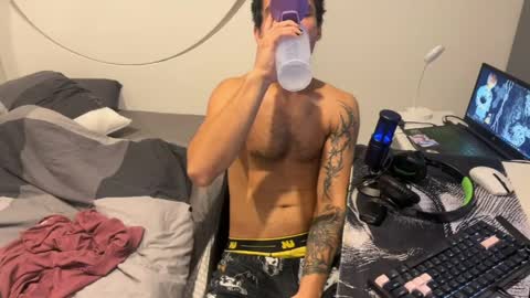 native_boy2 online show from 29, 4, 2026