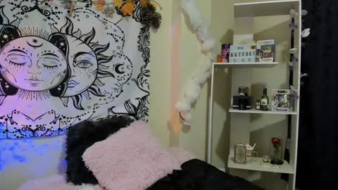 Nat  online show from 16, 1, 2025