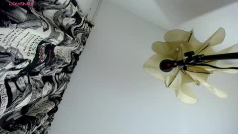 Snapshot of nattahottt chatting on 1, 2, 2025 NATTA online show from 1, 2, 2025