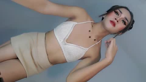 Nathalie smith online show from 20, 5, 2026