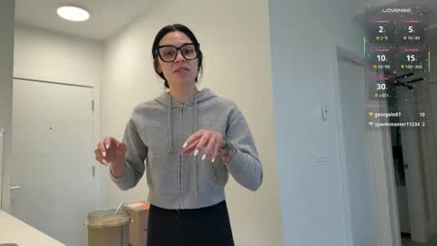 NATTY FIERROS online show from 23, 2, 2026