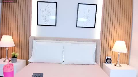 Jazmin Bigboobs online show from 26, 9, 2025