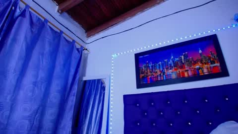  Annie  online show from 8, 2, 2025