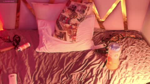 Sofia  online show from 10, 12, 2024