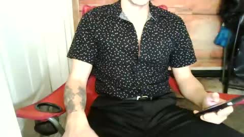 Snapshot of naturesbest951 chatting on 3, 3, 2025 NATURESBEST online show from 3, 3, 2025