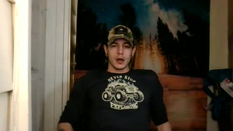 Snapshot of naturesbest951 chatting on 4, 3, 2025 NATURESBEST online show from 4, 3, 2025