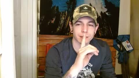 Snapshot of naturesbest951 chatting on 5, 3, 2025 NATURESBEST online show from 5, 3, 2025