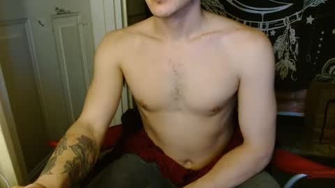 Snapshot of naturesbest951 chatting on 11, 3, 2025 NATURESBEST online show from 11, 3, 2025