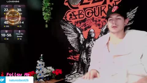 Snapshot of naturesbest951 chatting on 23, 11, 2025 NATURESBEST online show from 23, 11, 2025