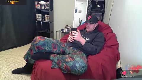 Snapshot of naturesbest951 chatting on 11, 2, 2026 NATURESBEST online show from 11, 2, 2026