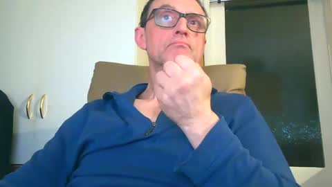 naturista25 online show from 5, 11, 2025